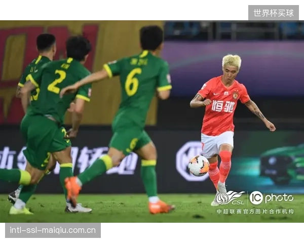 核心球员塔马里经历了一个漫长的俱乐部赛季，其体能恢复状况将影响世界杯表现。